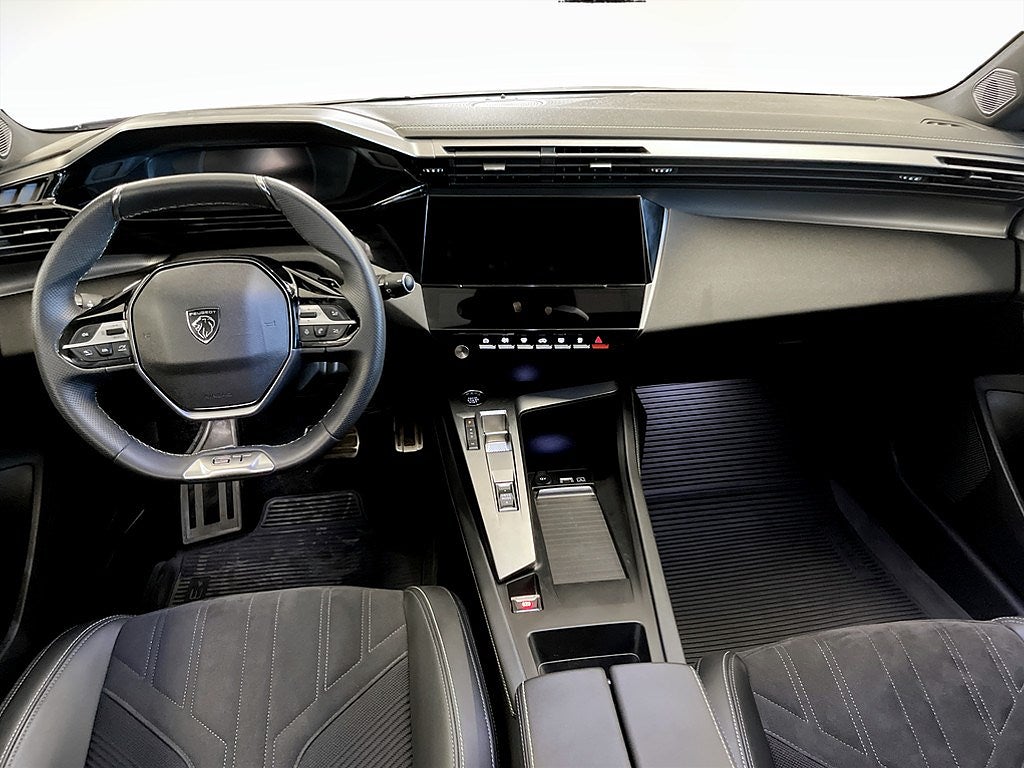 Bild på Peugeot 308 5D GT 1.2 PT 130hk Aut - B-KAMERA, CARPLAY, NAV