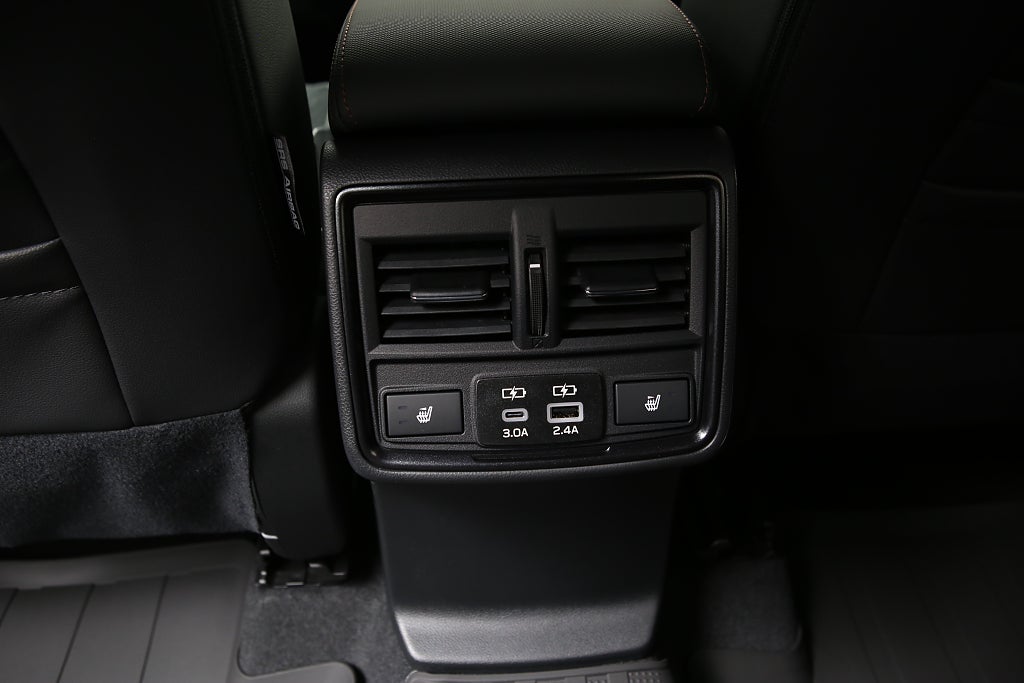 Subaru Forester 2.0 Limited vinterhjul & dragkrok!