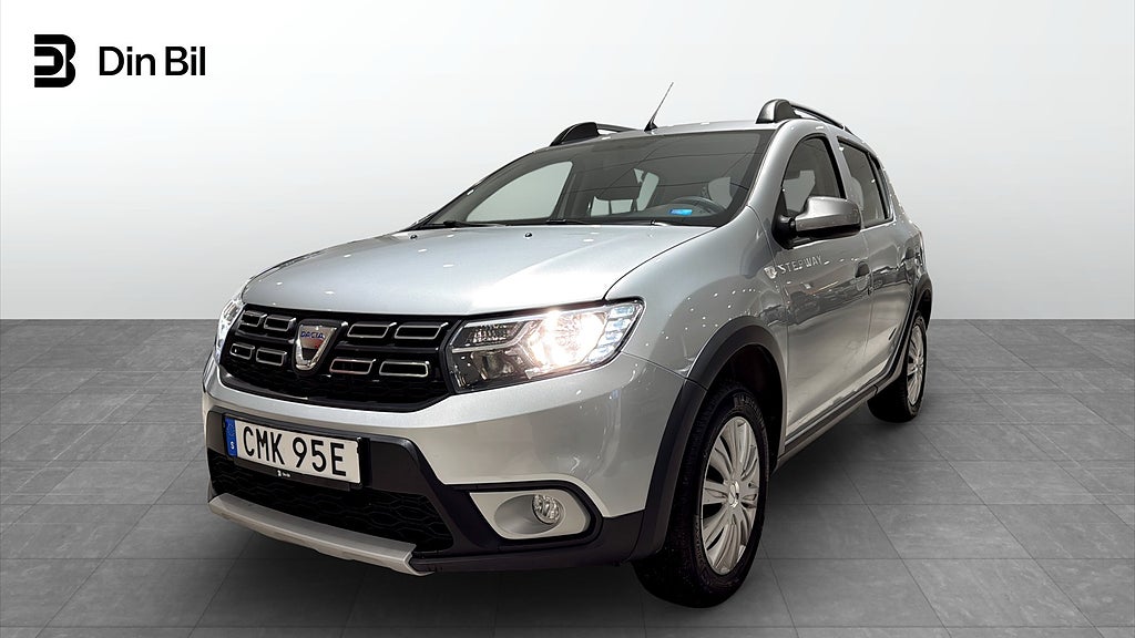 Dacia Sandero Stepway TCE101 Drag/Backkamera