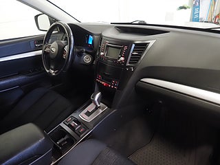 Kombi Subaru Outback 11 av 23