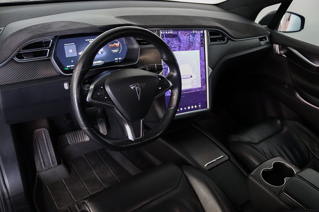 Tesla Model X 100D Luftfjädring Pano Dragkrok 6-Sits ( MOMSBIL )