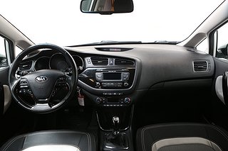 Halvkombi Kia Ceed 16 av 21