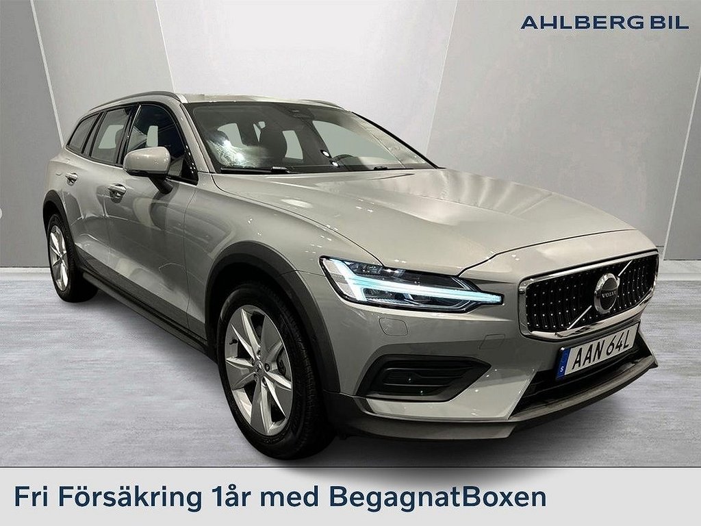 Volvo V60 Cross Country B4 AWD Diesel Core,Klimatpaket, Dragkrok Halvautomatisk, Apple C