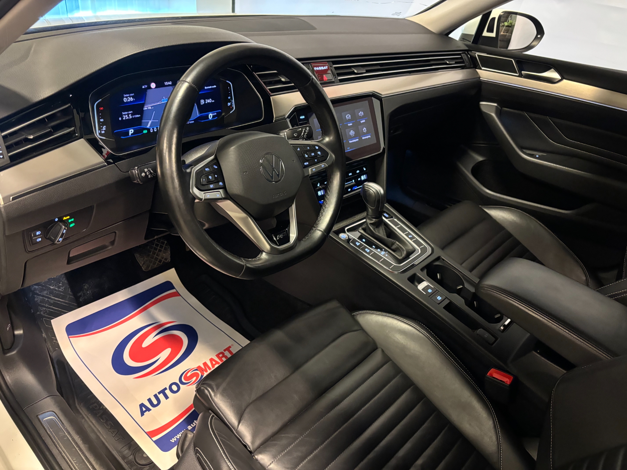 Volkswagen Passat 2021, bild 6/52
