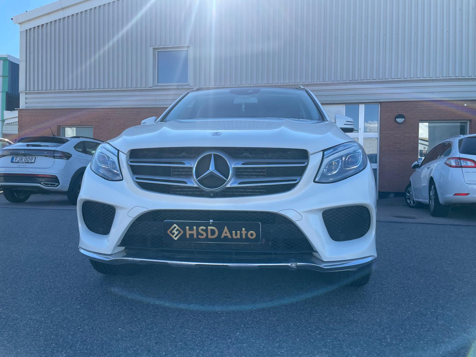 Mercedes-Benz GLE 2016, bild 4/10