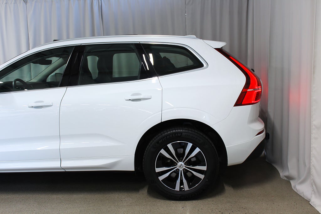 Volvo XC60 T8 392HK Twin Engine AWD Panorama, Drag, B-Kamera, Navi