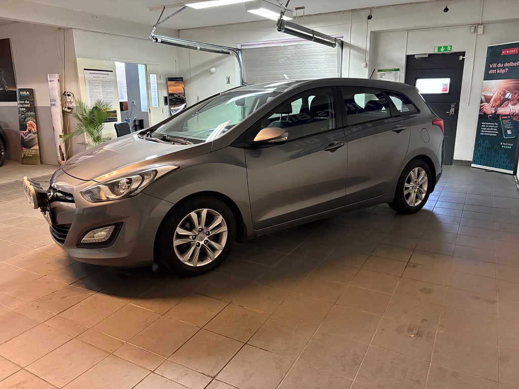 Hyundai i30 Kombi Diesel 1.6 CRDi Business nya modellen 