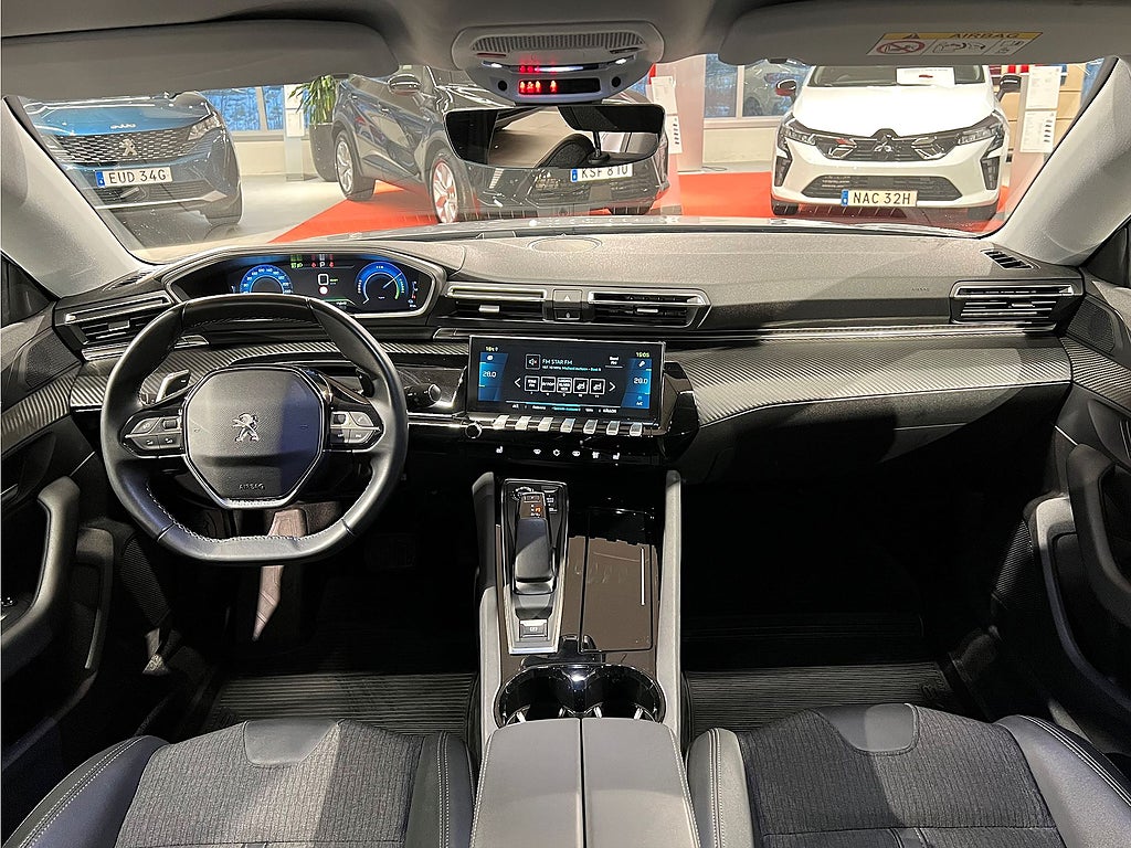 Bild på Peugeot 508 SW Allure PHEV 225hk Aut - NAVI, BACKKAMERA