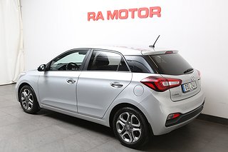 Halvkombi Hyundai i20 4 av 22