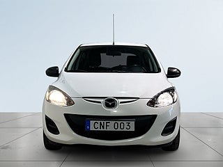 Mazda 2 5-dörrar 1.3 MZR Farthållare Motorvärmare S/V-hjul – bild 3