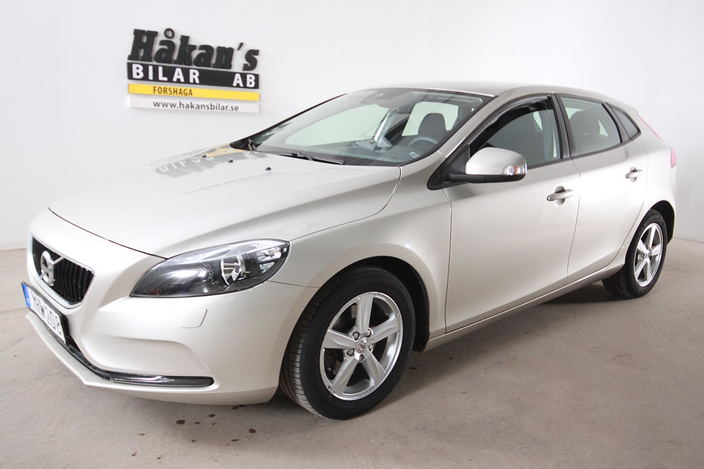 Volvo V40 T2 Business | 122Hk 