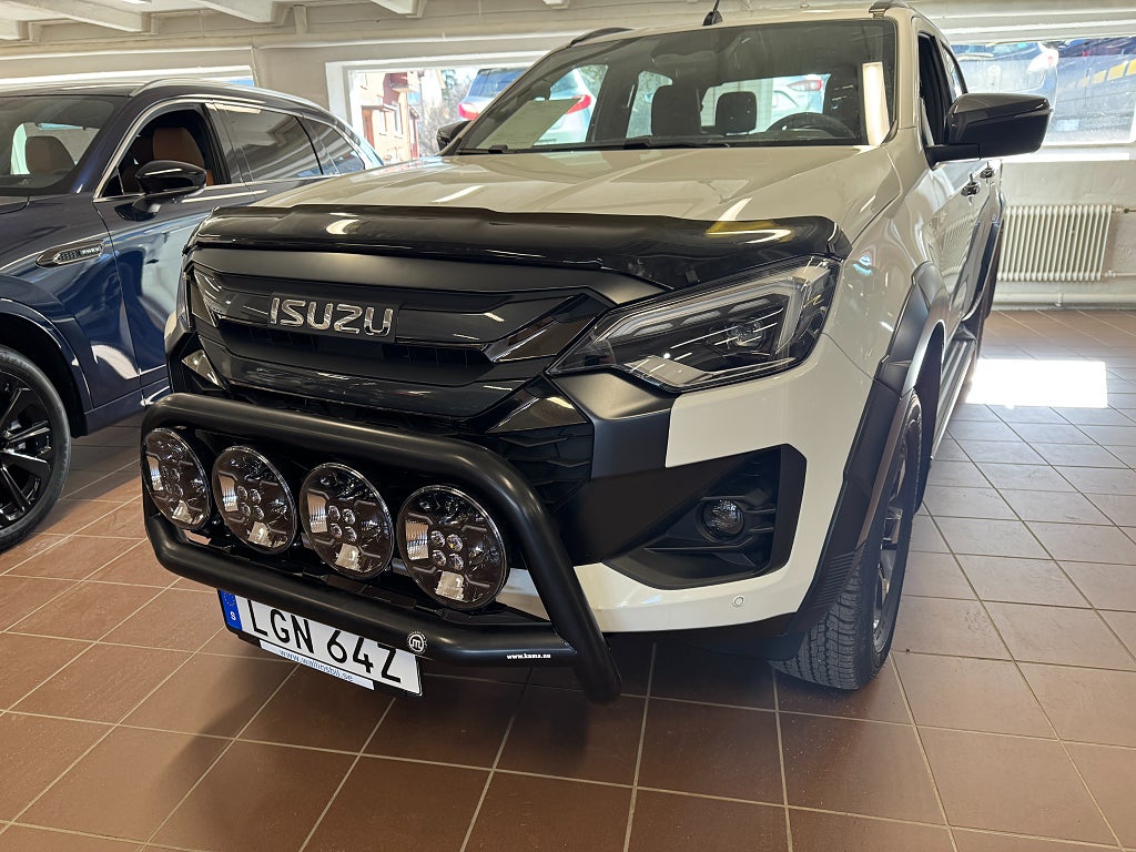 Isuzu XRX AT CNG (Double Cab) (4243:- skatt)