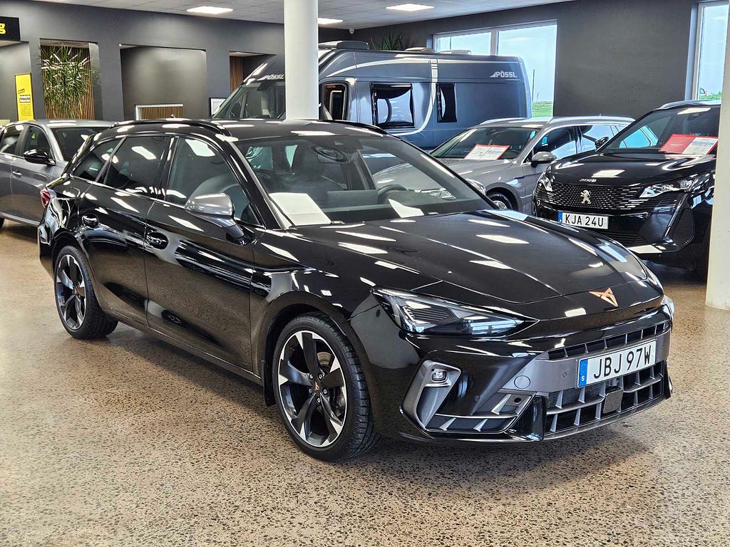 Cupra Leon Sportstourer 1.5 eTSI 150 Facelift / Kamera / CarPlay 
