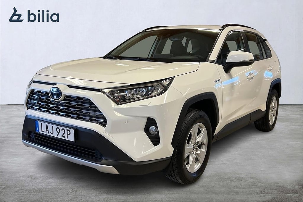 Toyota RAV4 Hybrid AWD-i 2,5 ACTIVE KOMFORTPAKET, MOTOR OCH KUPÉVÄRMARE, DRA