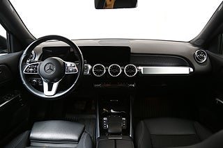 SUV Mercedes-Benz GLB 20 av 30