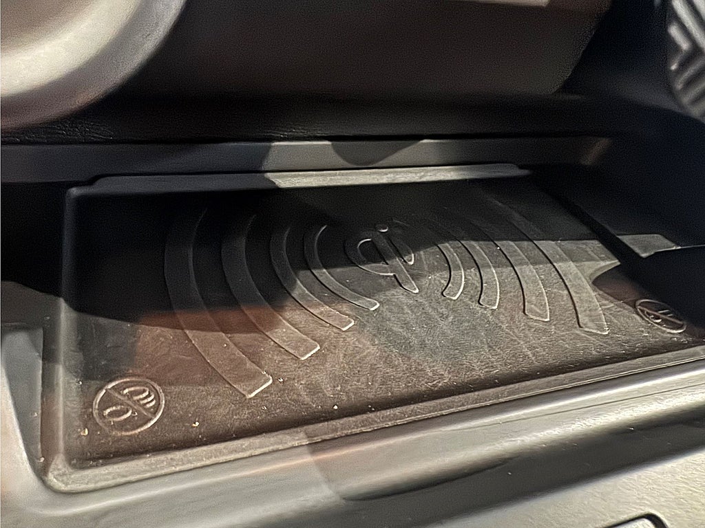 Bild på Citroën C4 X Shine 1.2 PT 130hk Aut - B-KAMERA, CARPLAY