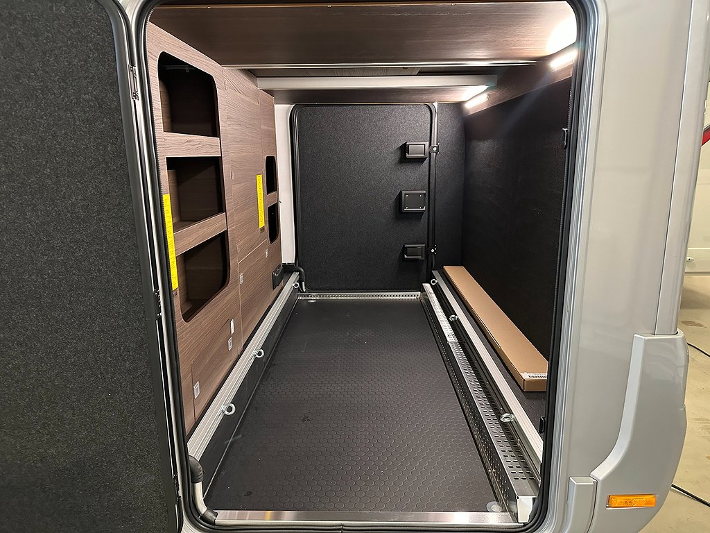Adria Coral Supreme 670 SL  / ALDE / 180 HK Automat - Adria