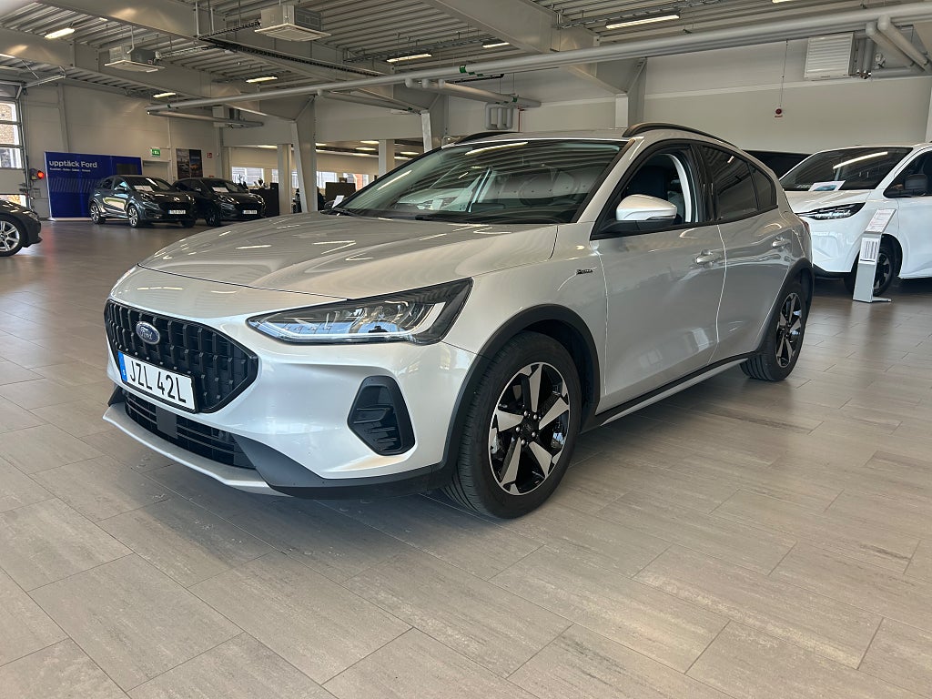 Ford Focus Active 5D 1.0T 125hk MildHybrid E85 Aut *V-hjul* 