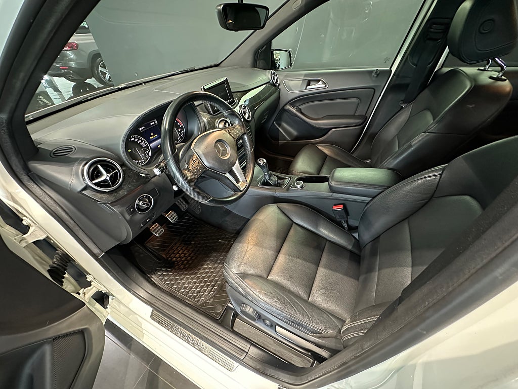 Mercedes-Benz B 180 CDI Sport Läder Krok - bild 9