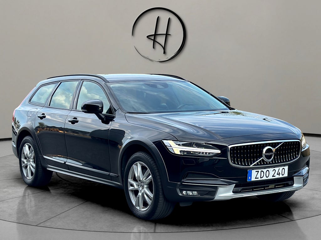 Volvo V90 Cross Country D4 200hk AWD Polestar Optimisation Kamera Nybytt kamrem