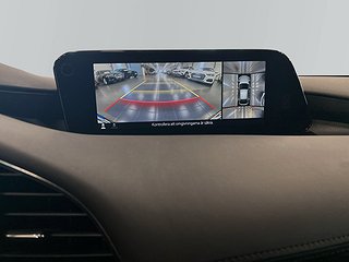 Mazda 3 2.0 M Hybrid Cosmo S&V/Skinn/HUD/Carplay/360/BOSE