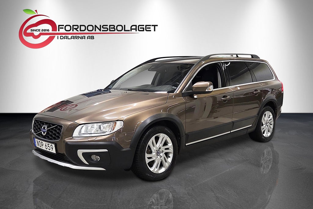 Volvo XC70 D4 AWD Momentum Business Pro VOC Drag Värmar Navi Nybes
