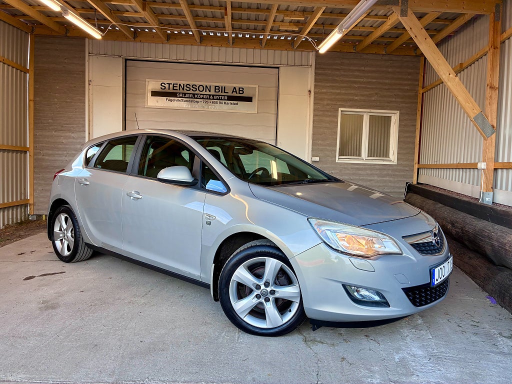 Opel Astra 1.4 Turbo Enjoy 