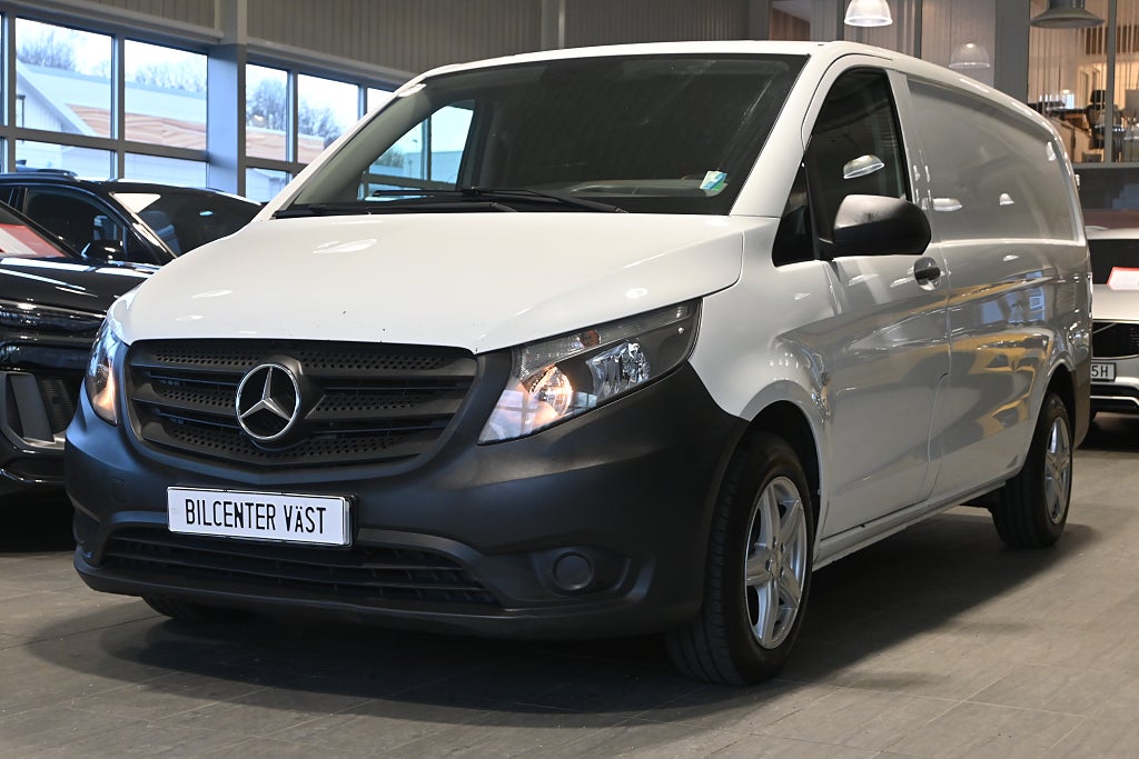 Mercedes-Benz Vito 111 CDI 2.8t V-inredd Drag 