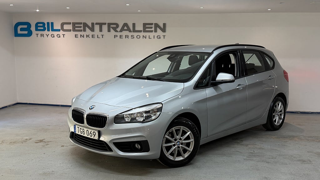 BMW 216 d Active Tourer Drag Keyless P-sensorer bak