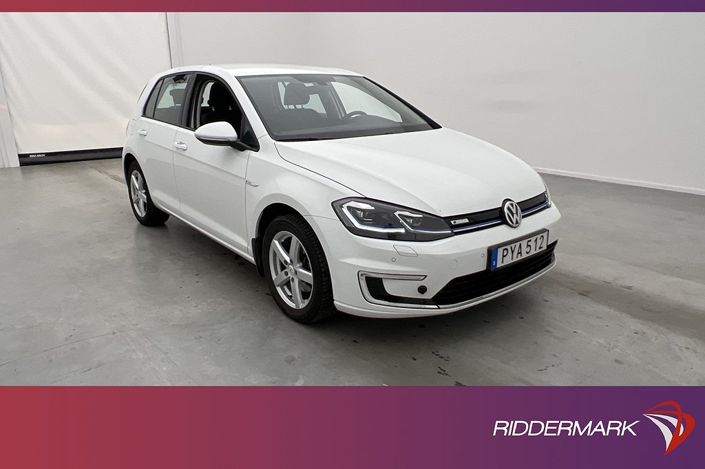 Volkswagen Golf 35.8 kWh 136hk Pluspaket M&K-Värmare Kamera