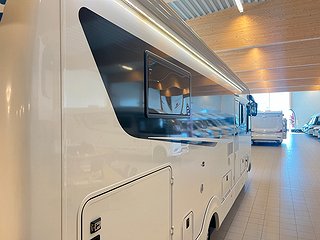 Husbil-integrerad Concorde Charisma 900 M 6 av 70
