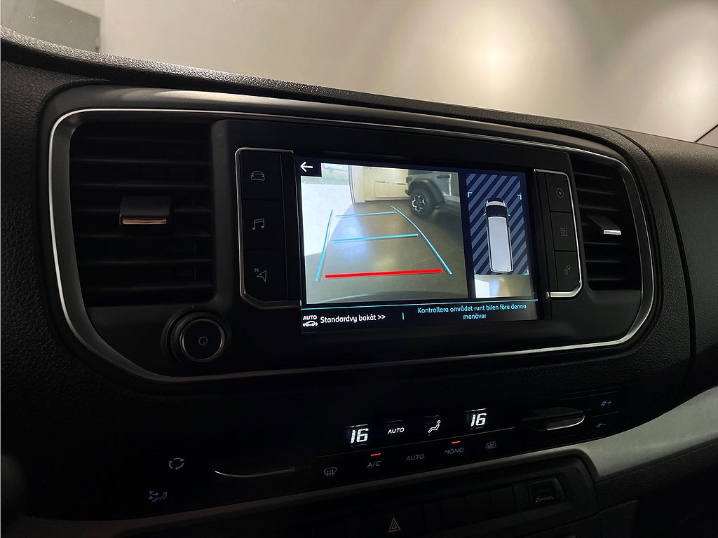 Bild på Peugeot e-Expert PRO+ 75kWh 136hk Aut L3 - B-KAMERA,M-VÄRM,1 ÄGARE