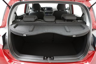 Halvkombi Hyundai i10 7 av 22