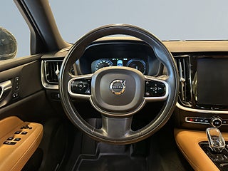 Volvo V60 T6 AWD Inscription Drag/Pano/Kamera/P-Värm/S&V/55km – bild 9