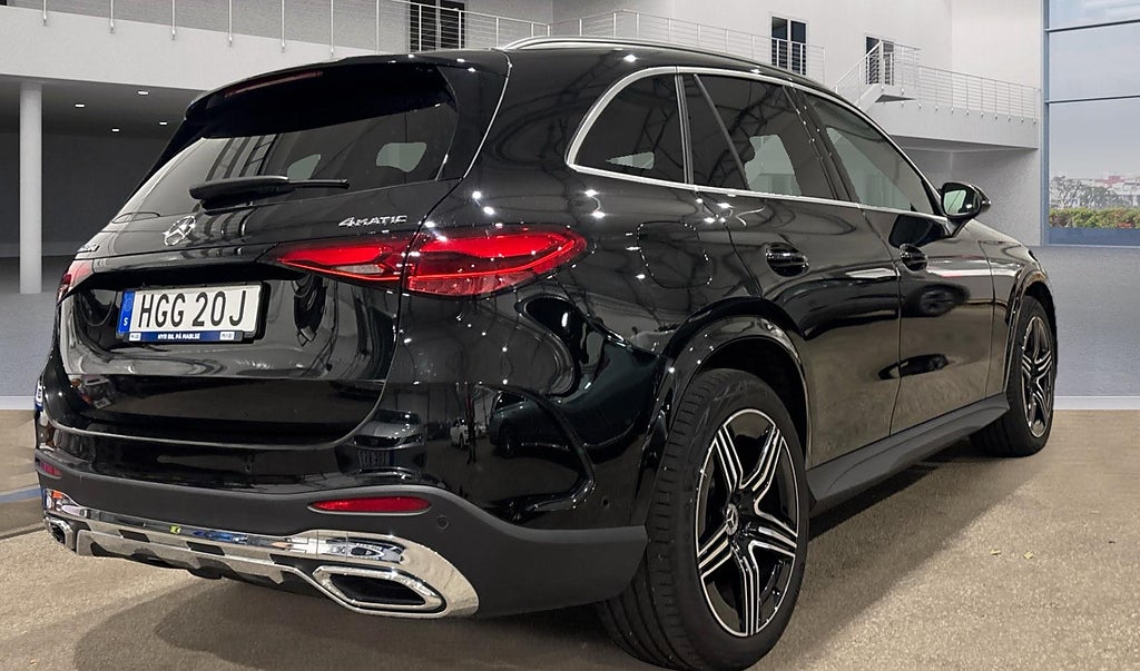 Mercedes-Benz GLC 220 d 4MATIC AMG Värmare 20tum Advance paket - bild 2