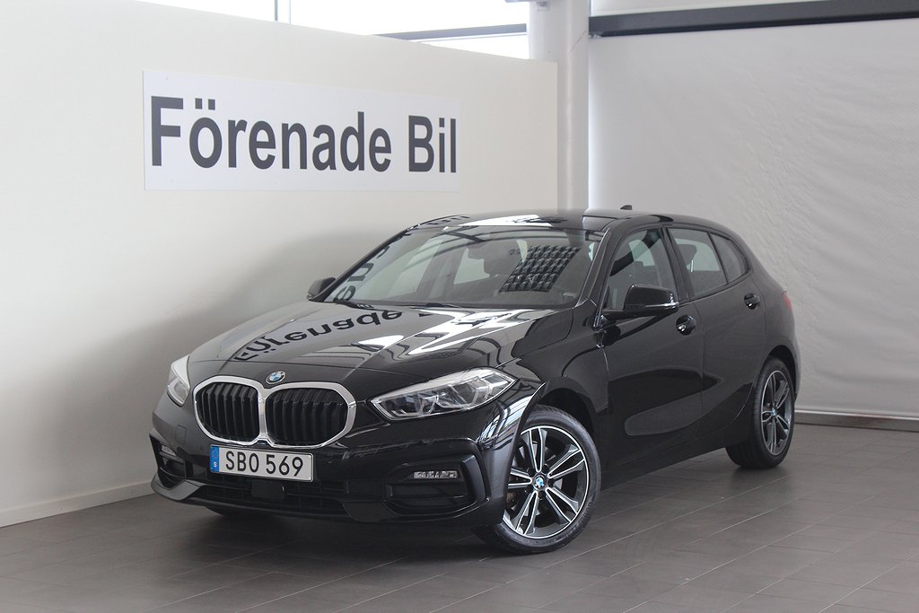 BMW 118 i Model Sport Manuell PDC