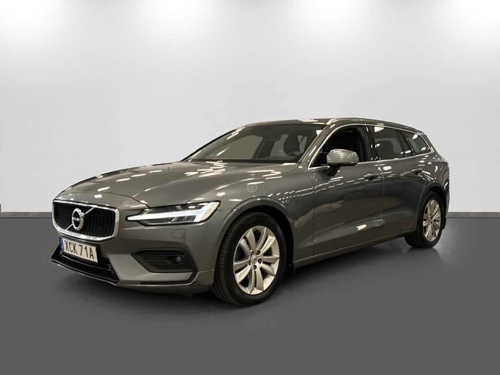 Volvo V60 B4 Geartronic Momentum Advanced SE 