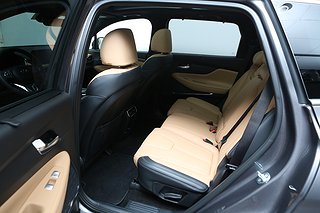 SUV Hyundai Santa Fe 5 av 27