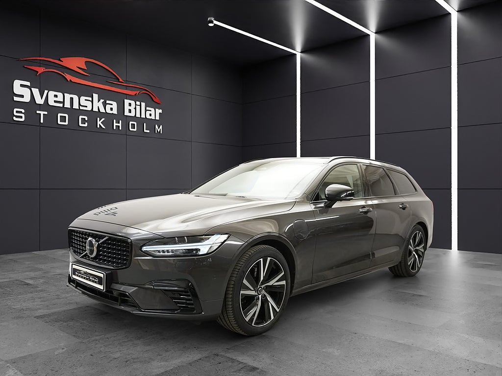 Volvo V90 Recharge T8 AWD R-Design MOMS /PANO/H&K/360°/HuD/LOUNGE