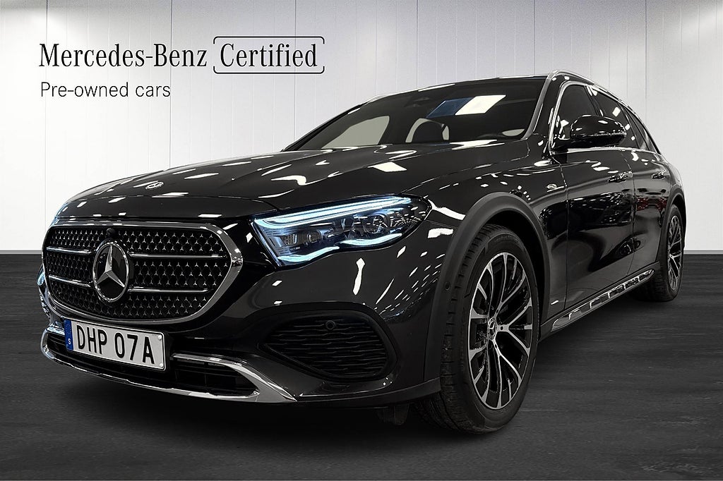 Mercedes-Benz E 300 de 4MATIC All-Terrain Panorama Drag Distronic 360