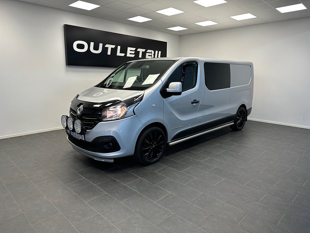 Renault trafic Kombi 5 sits 1.6 dCi 125hk Drag Värmare B-kam 20" fälg 