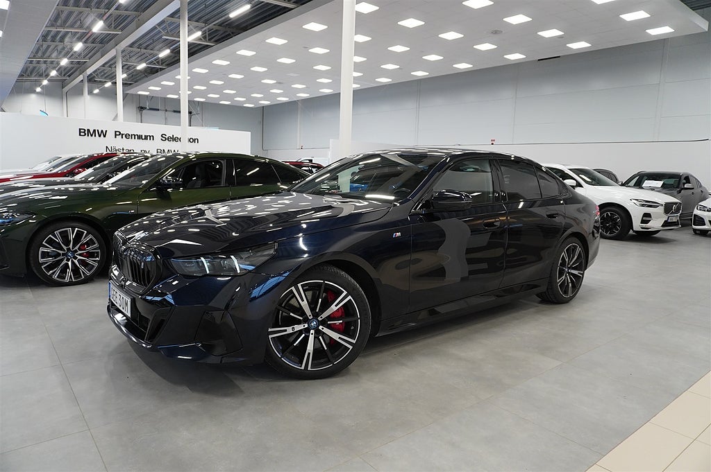 BMW i5 eDrive40 Sedan 3,65% ränta M-Sport Pro Navi Innovation Adaptiva 