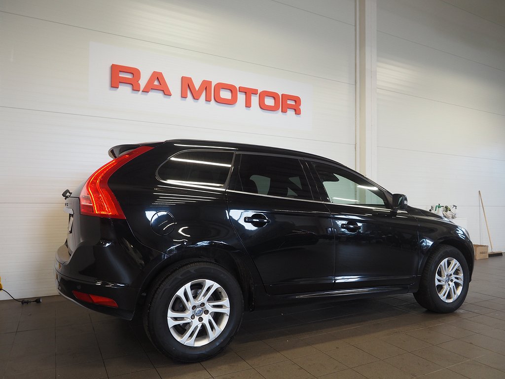 Volvo XC60 D3 150hk Momentum | D-värm | 2016