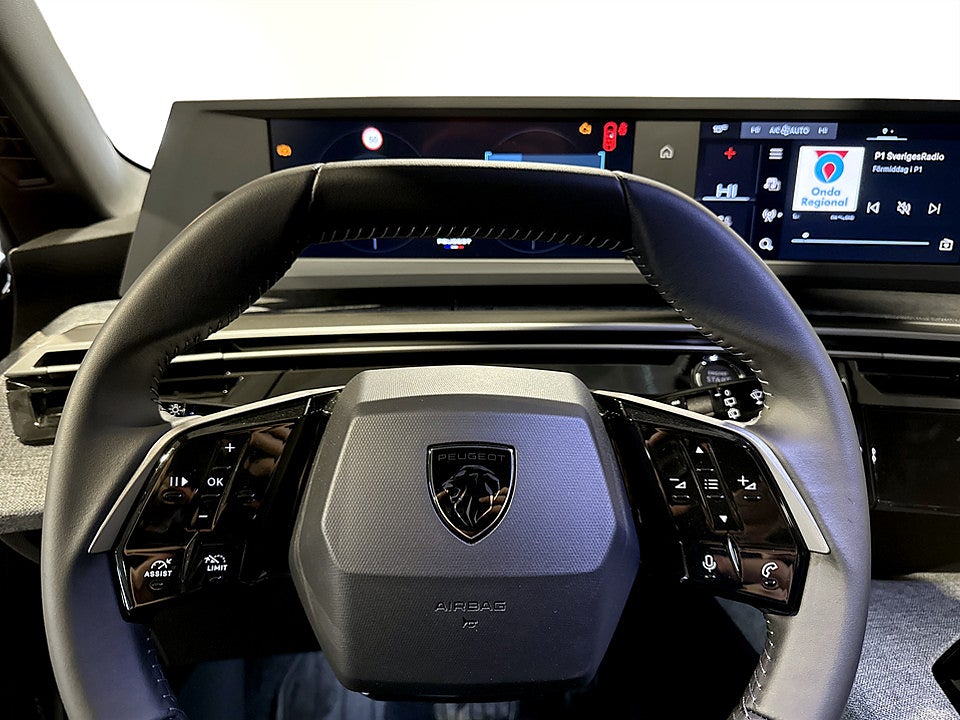 Bild på Peugeot 5008 Allure Hybrid 136hk - DEMO