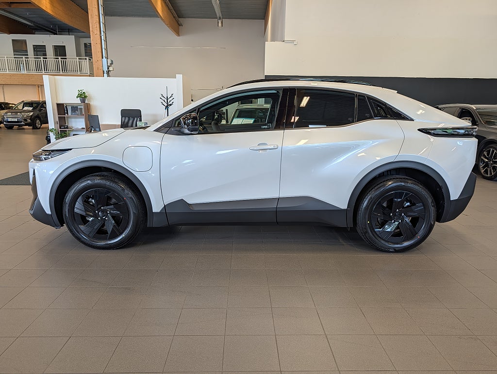Subaru Uncharted Long Range 77 kWh / Limited