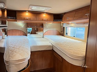 Husbil-halvintegrerad Carthago CHIC C-LINE T 4.3 17 av 24