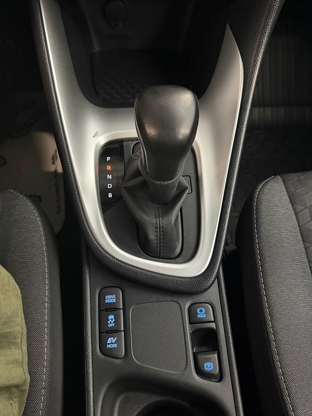 Mazda 2 Hybrid AGILE