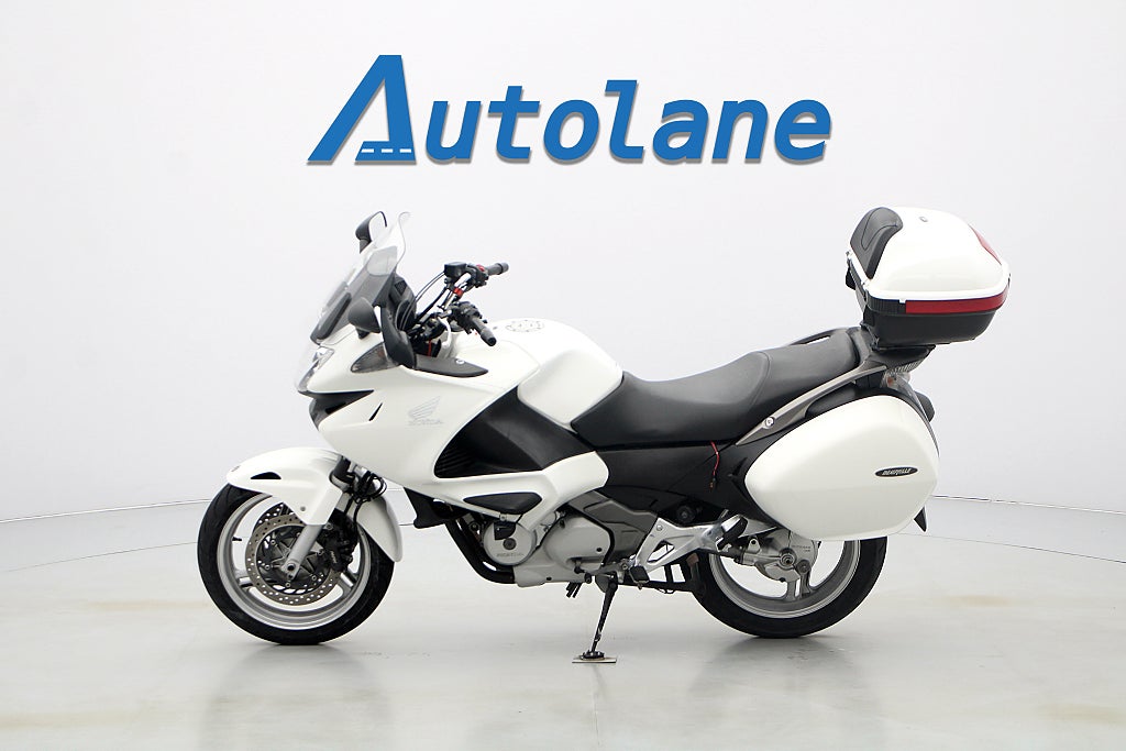 Honda NT700VA Deauville *Nya Däck
