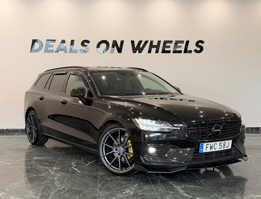 Volvo V60 D4 AWD Geartronic Momentum B-Kamera/Drag/Navi 190hk