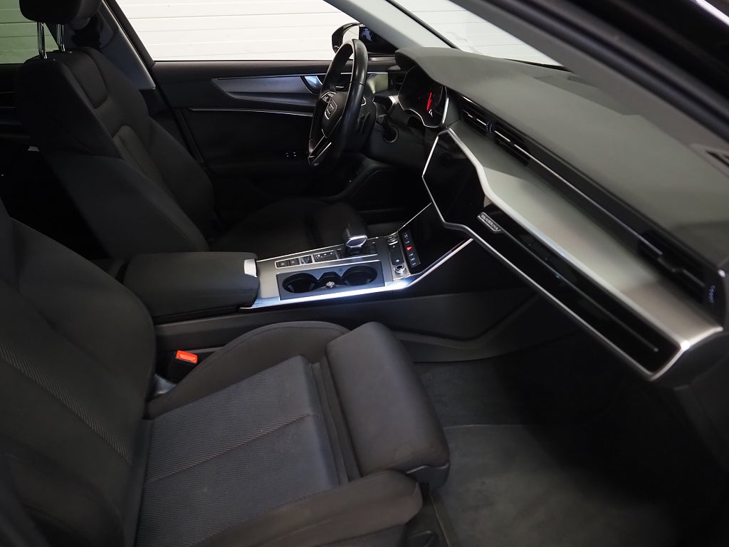 Audi A6 Avant 45 TFSI quattro TFSI MHEV 245hk Navi Värmare Drag